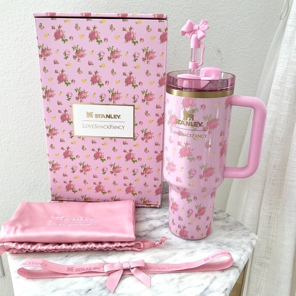 Stanley Other - 🎀 STANLEY x LoveShackFancy Quencher H2.0 Flowstate Tumbler 40oz Ibiza Sunset